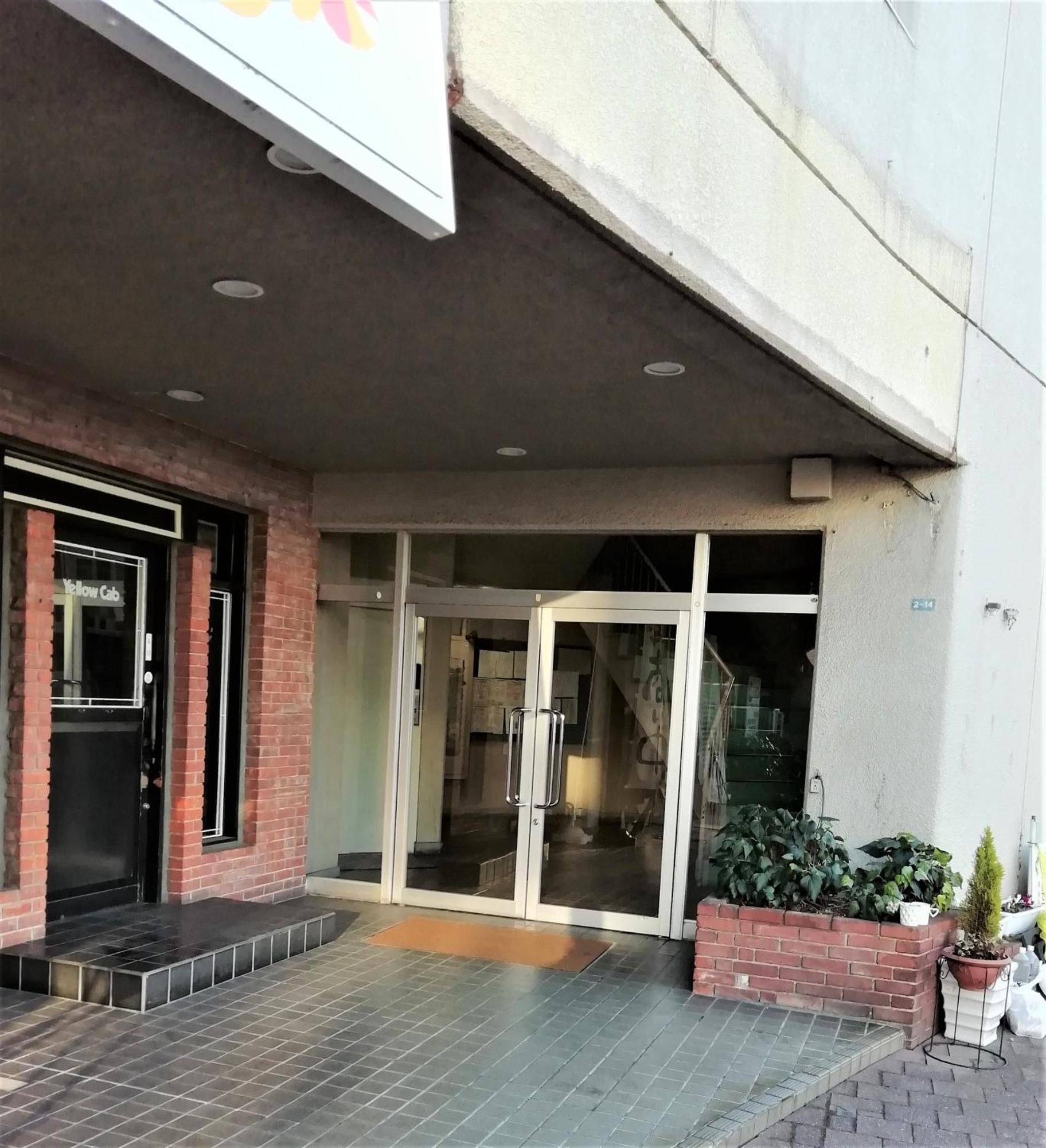 Near Tram Apartment Okayama Exterior photo